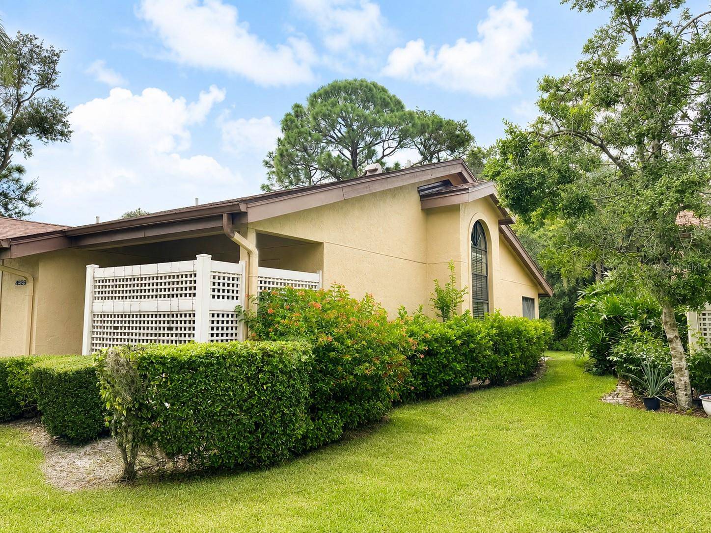 4529 MORNINGSIDE #8, Sarasota, FL 34235