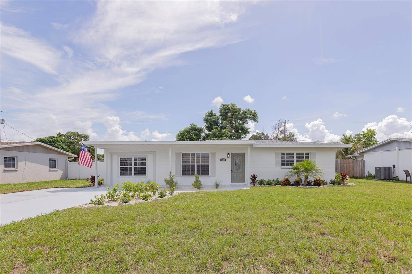 4203 36TH ST W, Bradenton, FL 34205