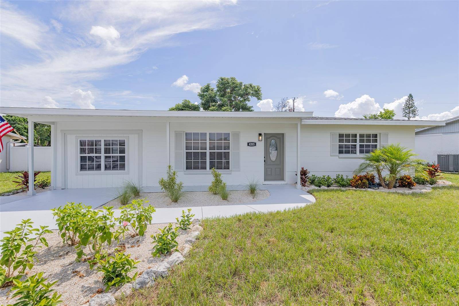 4203 36TH ST W, Bradenton, FL 34205