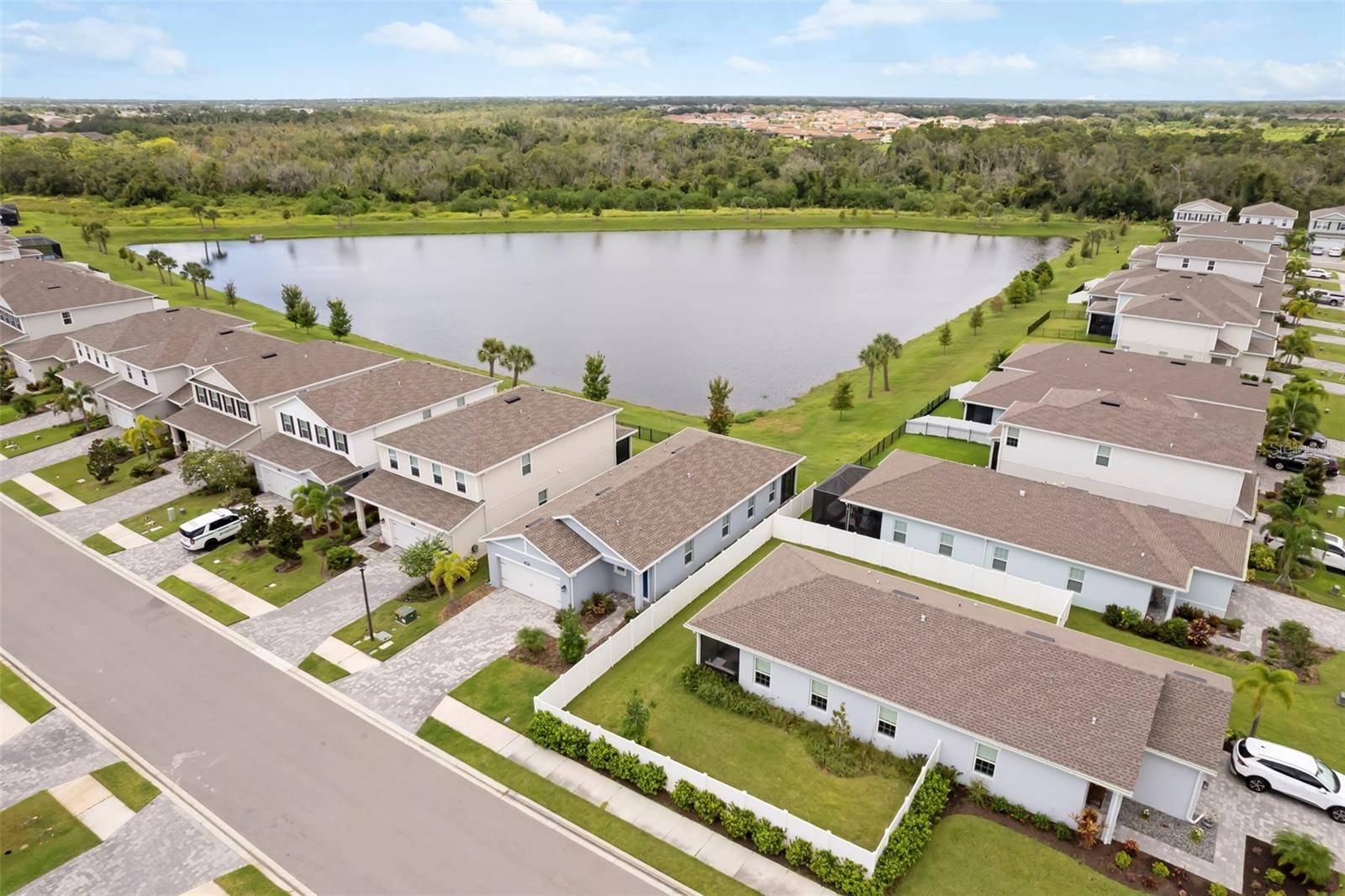 14008 CRIMSON AVE, Bradenton, FL 34211