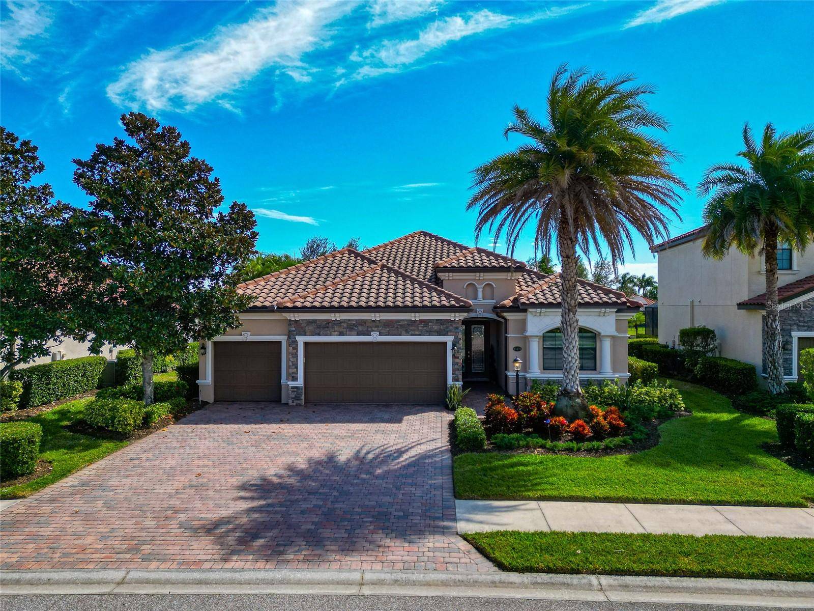 13026 RAMBLEWOOD TRL, Bradenton, FL 34211