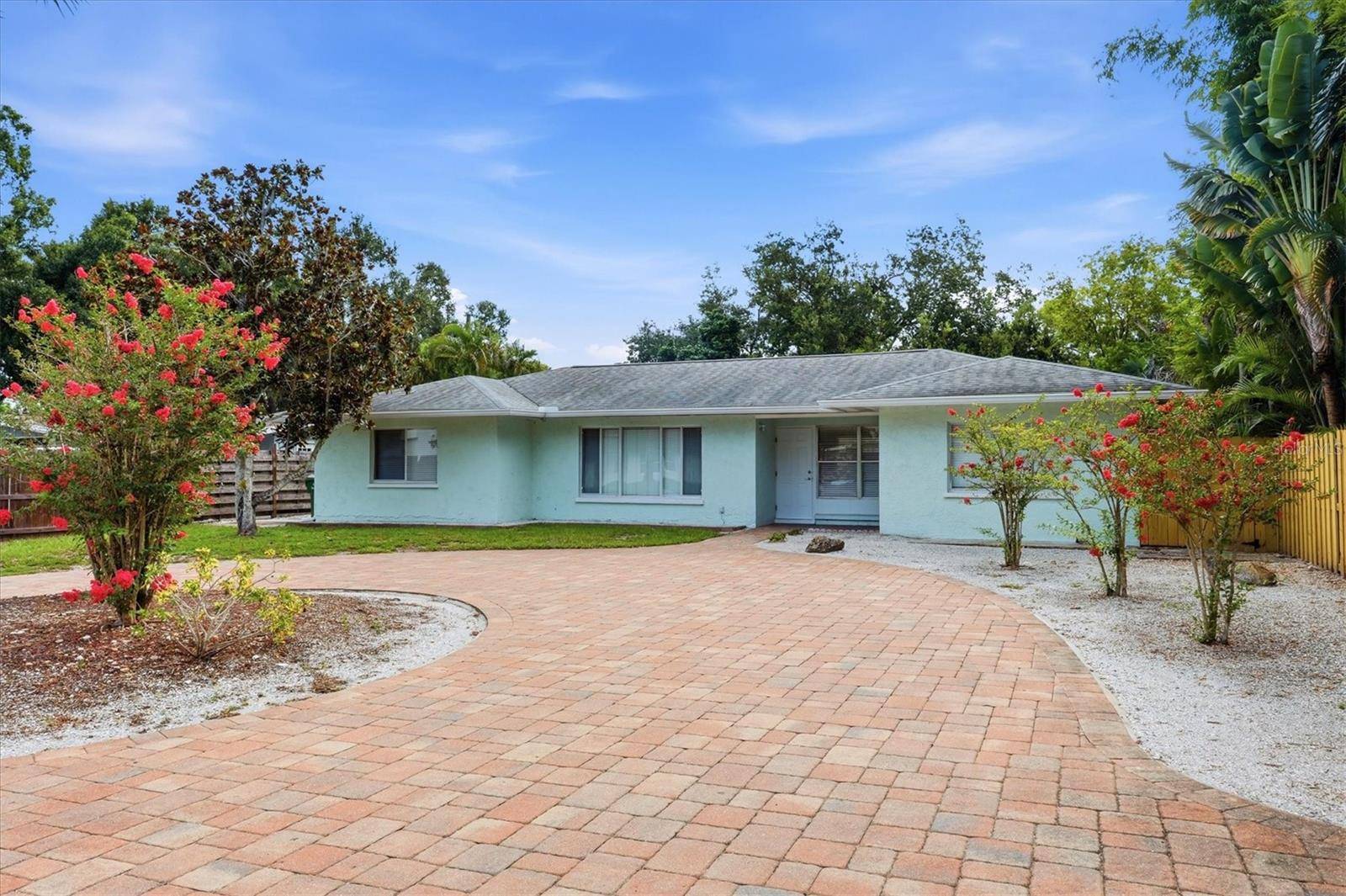 2151 EUCLID TER, Sarasota, FL 34239