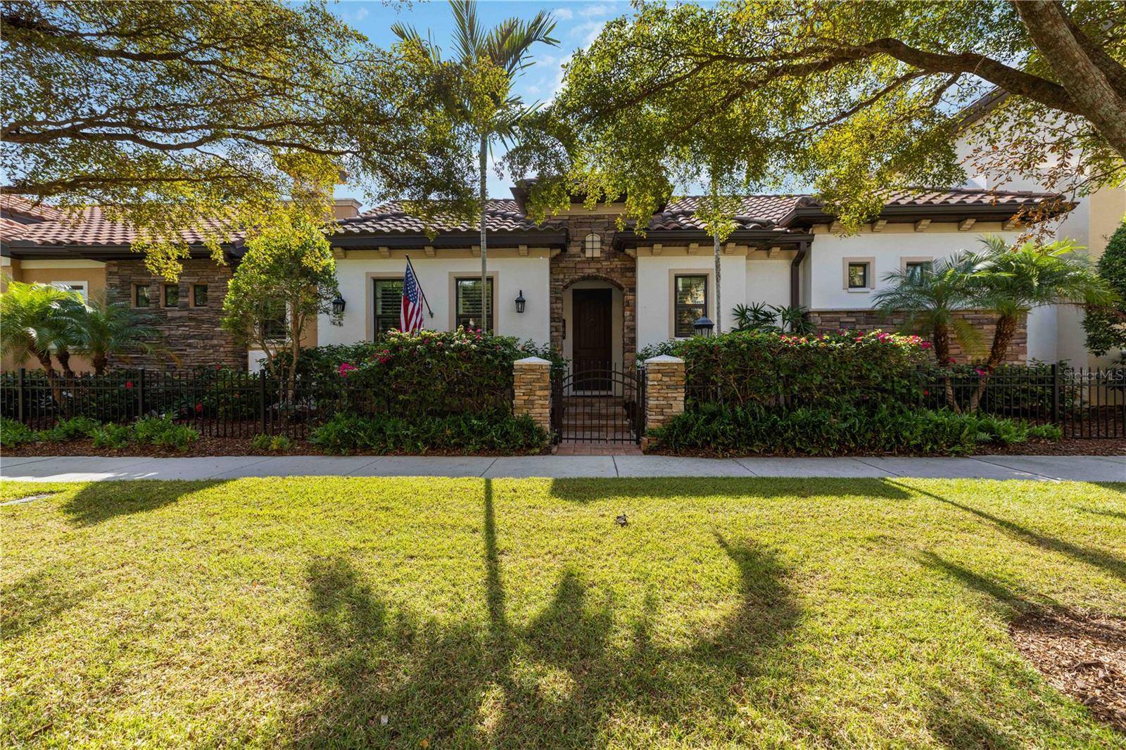 146 E TAMPA AVE, Venice, FL 34285