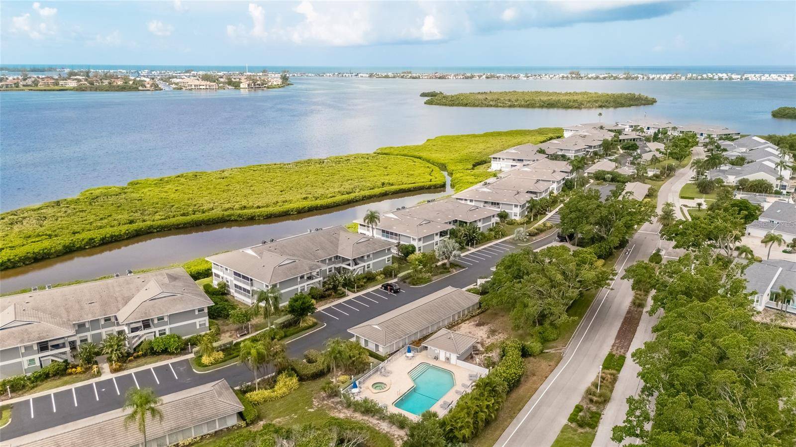 1249 EDGEWATER CIR #73, Bradenton, FL 34209