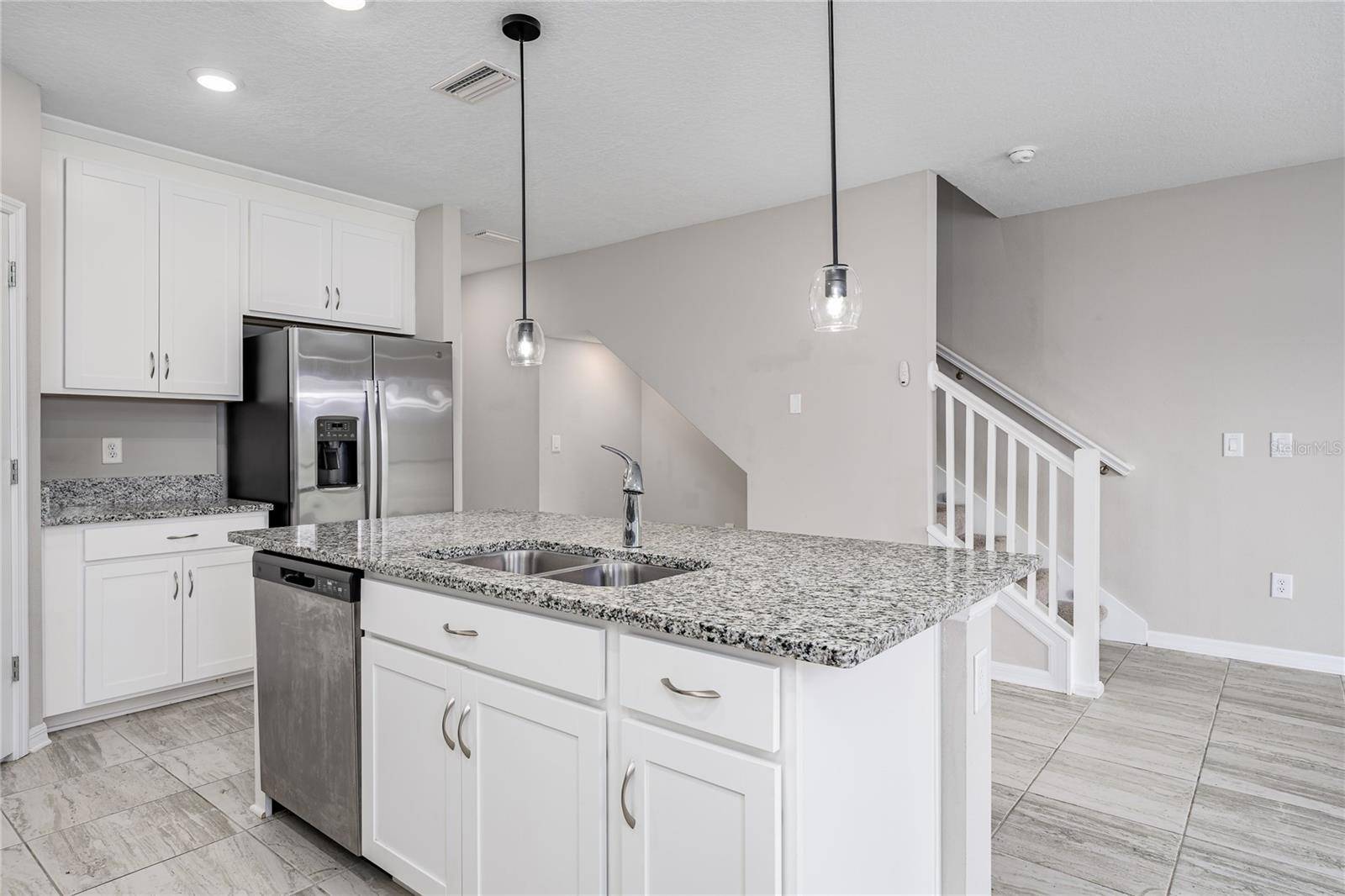 5528 TRIPOLI DR, Palmetto, FL 34221