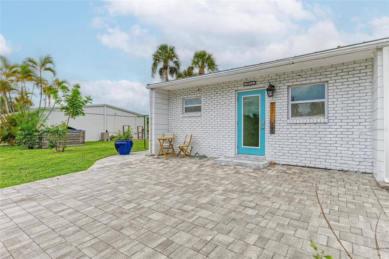 707 SAINT JUDES DR S #1, Longboat Key, FL 34228