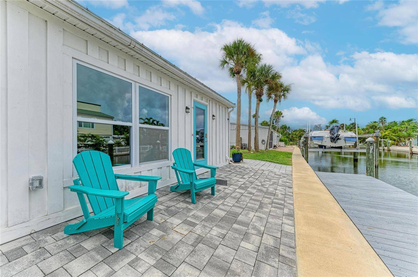 707 SAINT JUDES DR S #1, Longboat Key, FL 34228