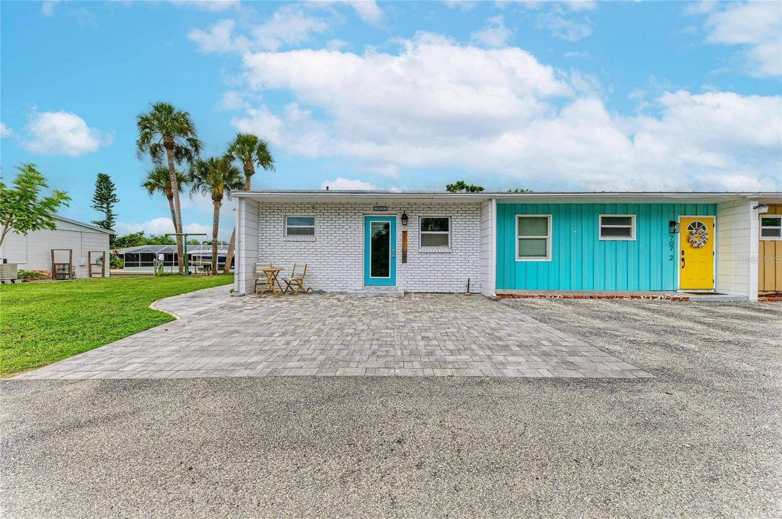 707 SAINT JUDES DR S #1, Longboat Key, FL 34228