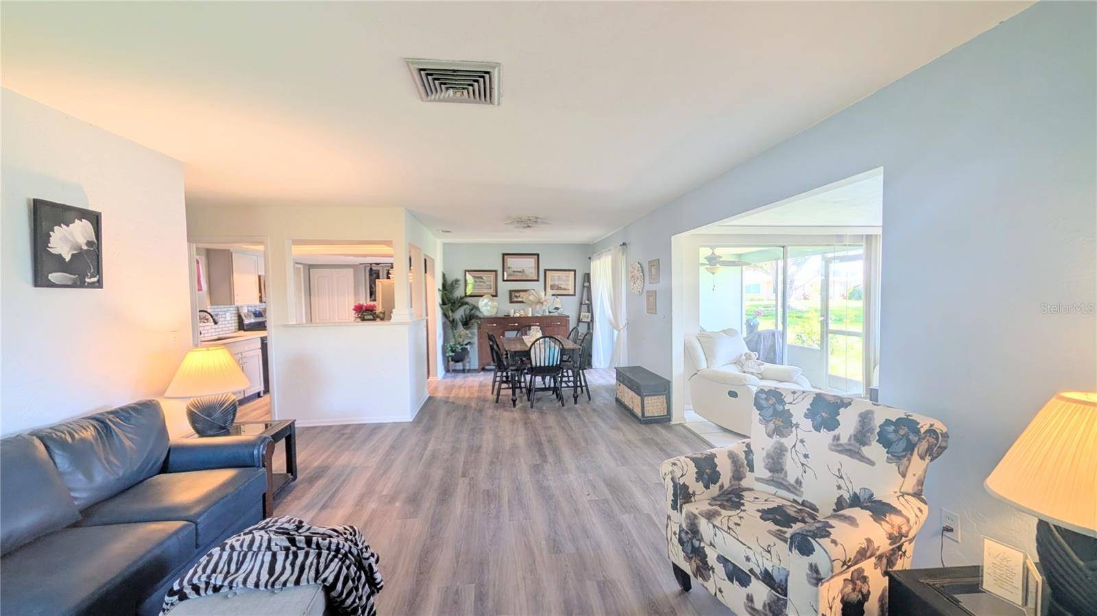 3286 BRUNSWICK LN #704, Sarasota, FL 34239