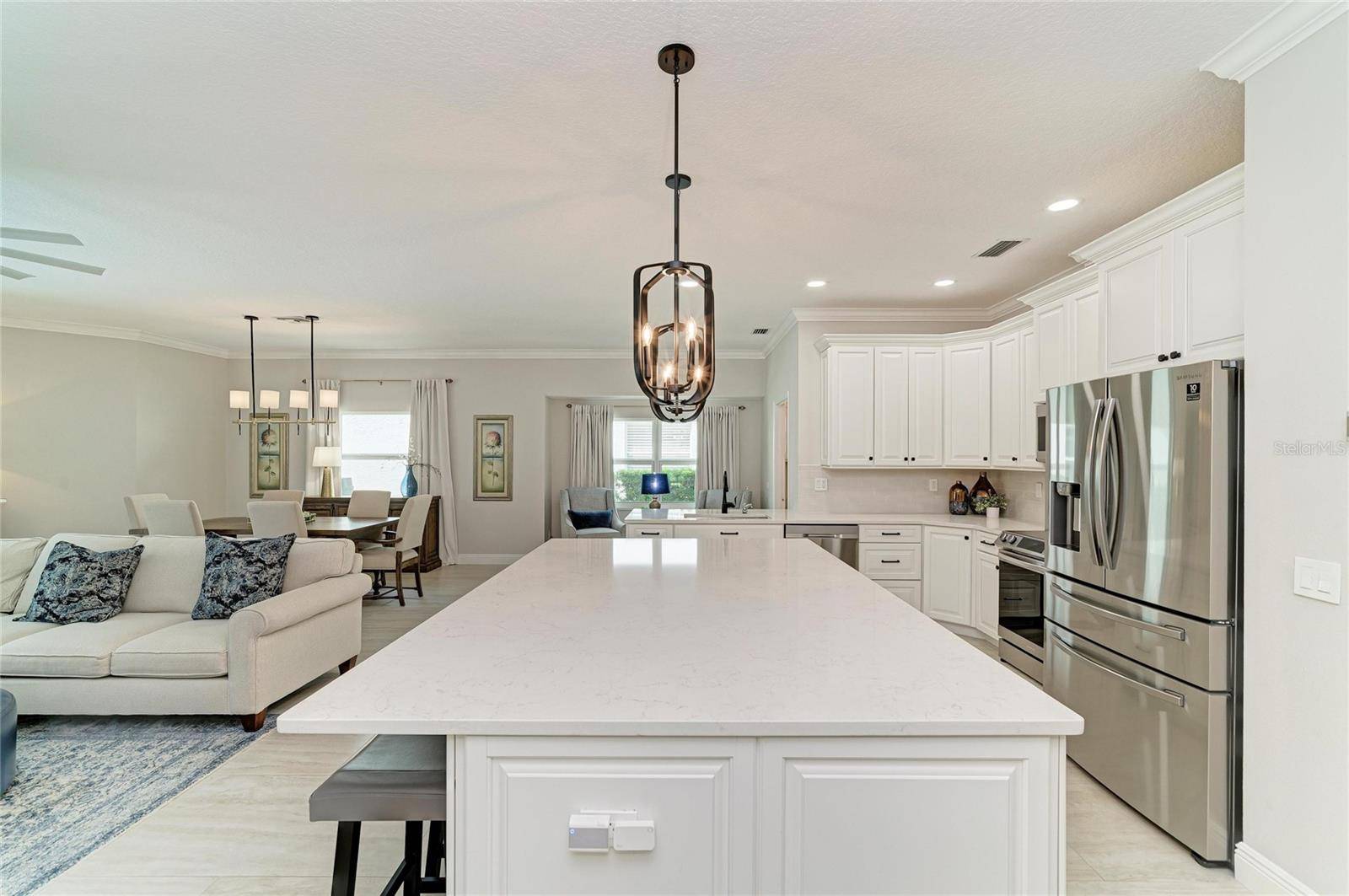 4500 DEL SOL BLVD S, Sarasota, FL 34243
