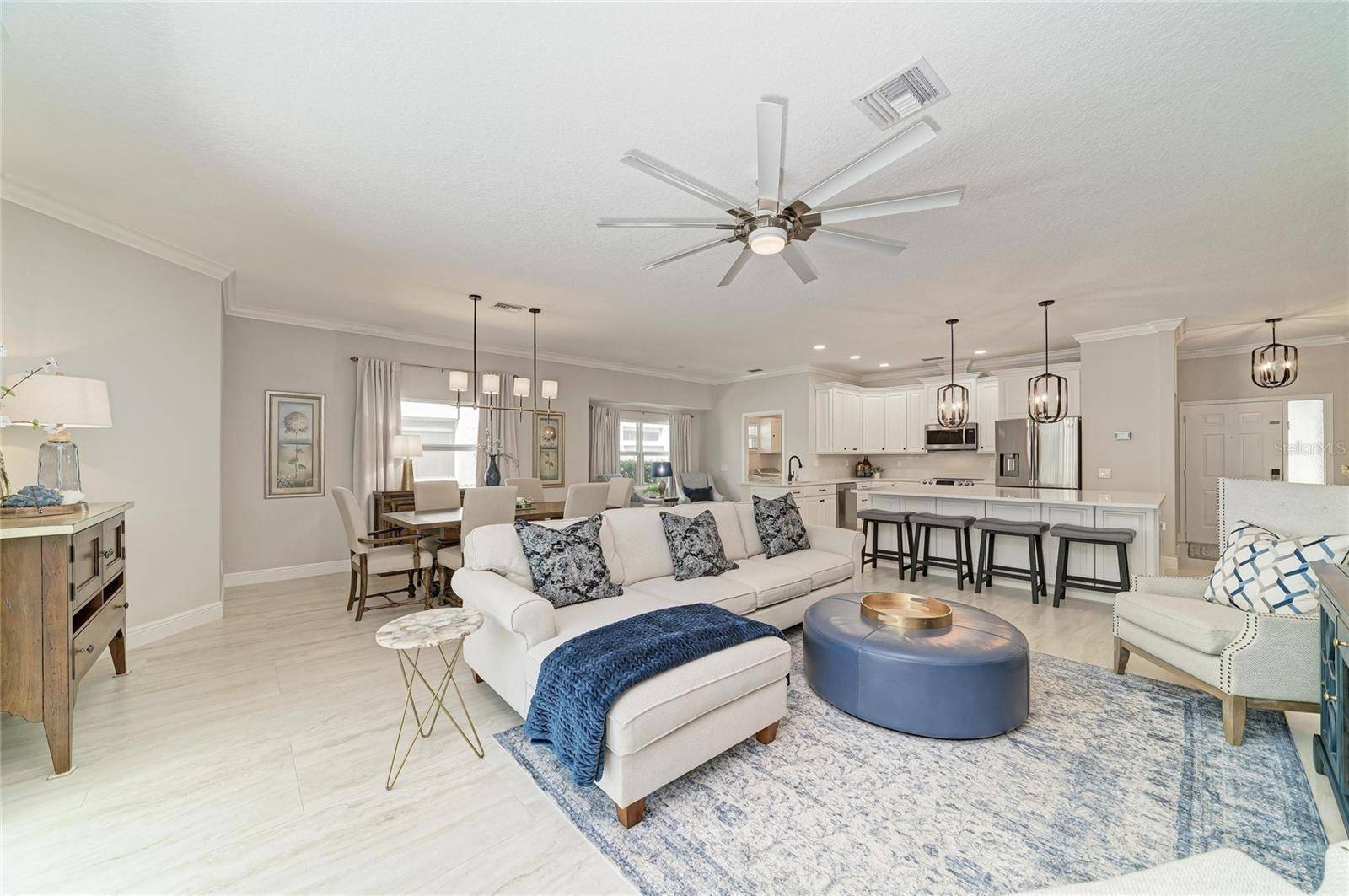 4500 DEL SOL BLVD S, Sarasota, FL 34243