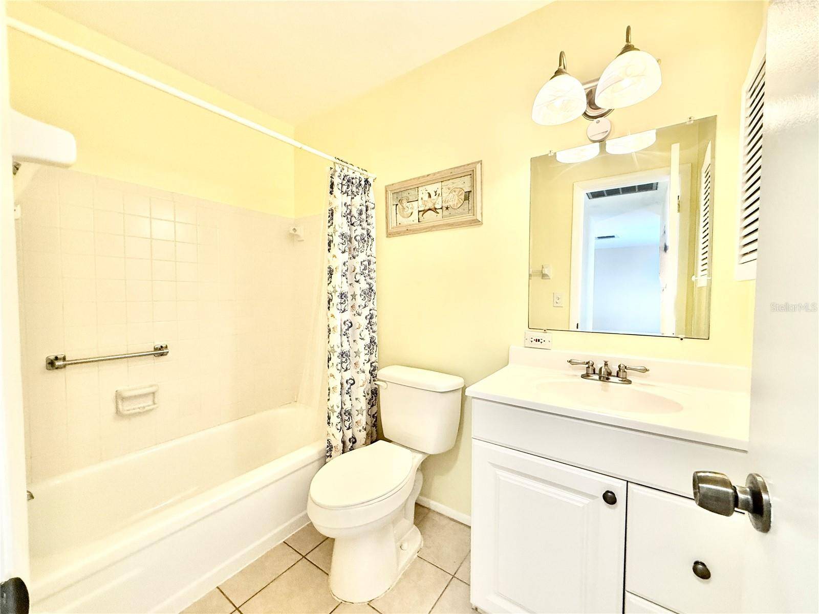 6105 CORAL WAY, Bradenton, FL 34207