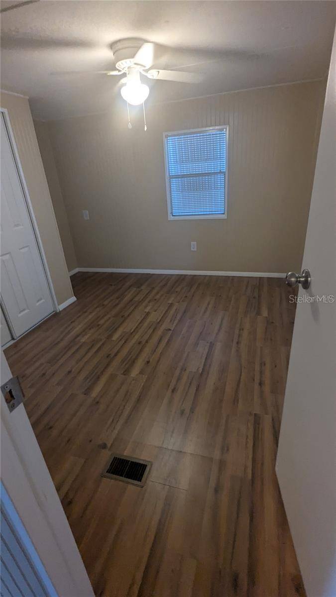 39518 STERLING DR, Zephyrhills, FL 33542
