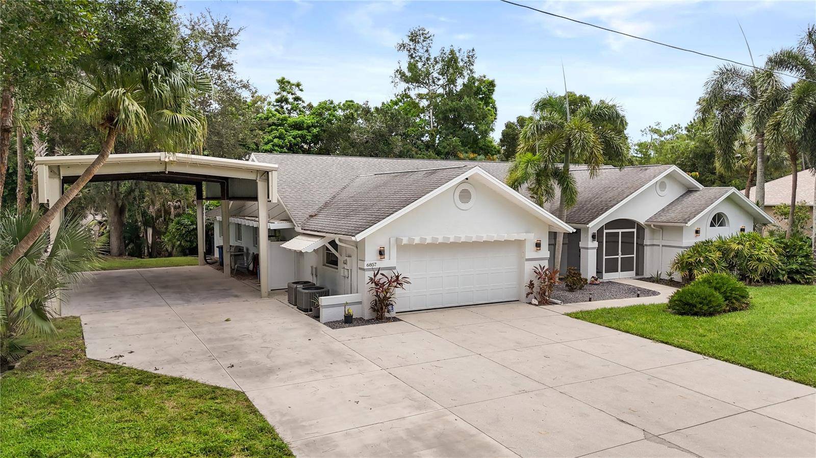 6857 IDLEWILD ST, Fort Myers, FL 33966