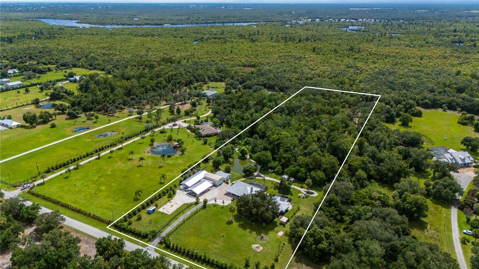 10789 SW CYPRESS BEND AVE, Arcadia, FL 34269