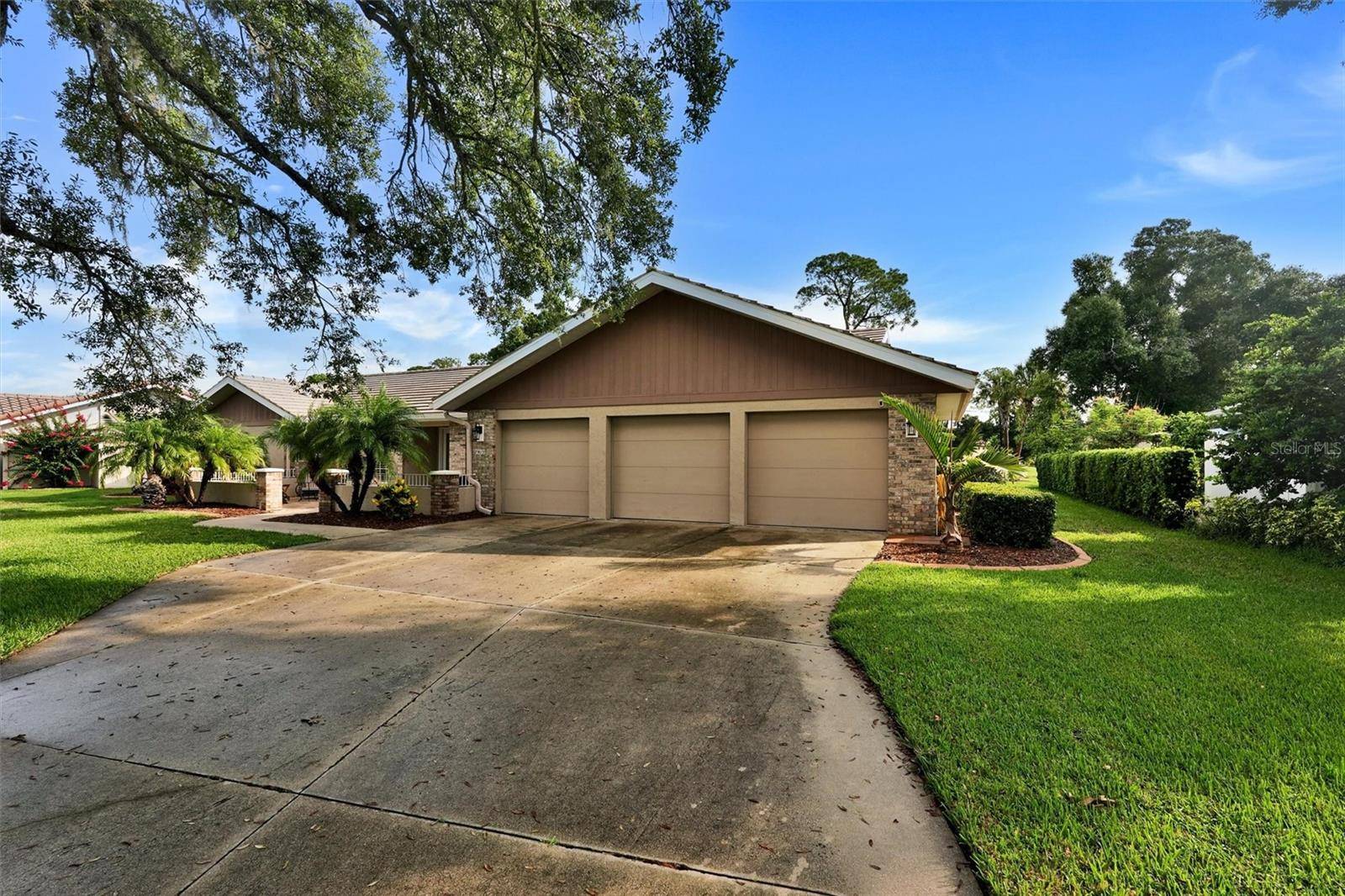 7913 BROADMOOR PINES BLVD, Sarasota, FL 34243