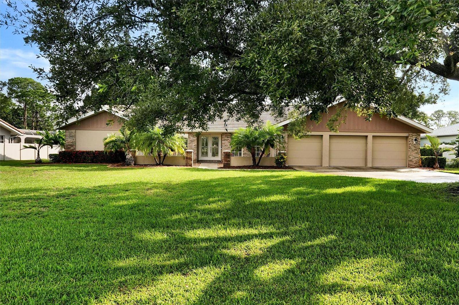 7913 BROADMOOR PINES BLVD, Sarasota, FL 34243