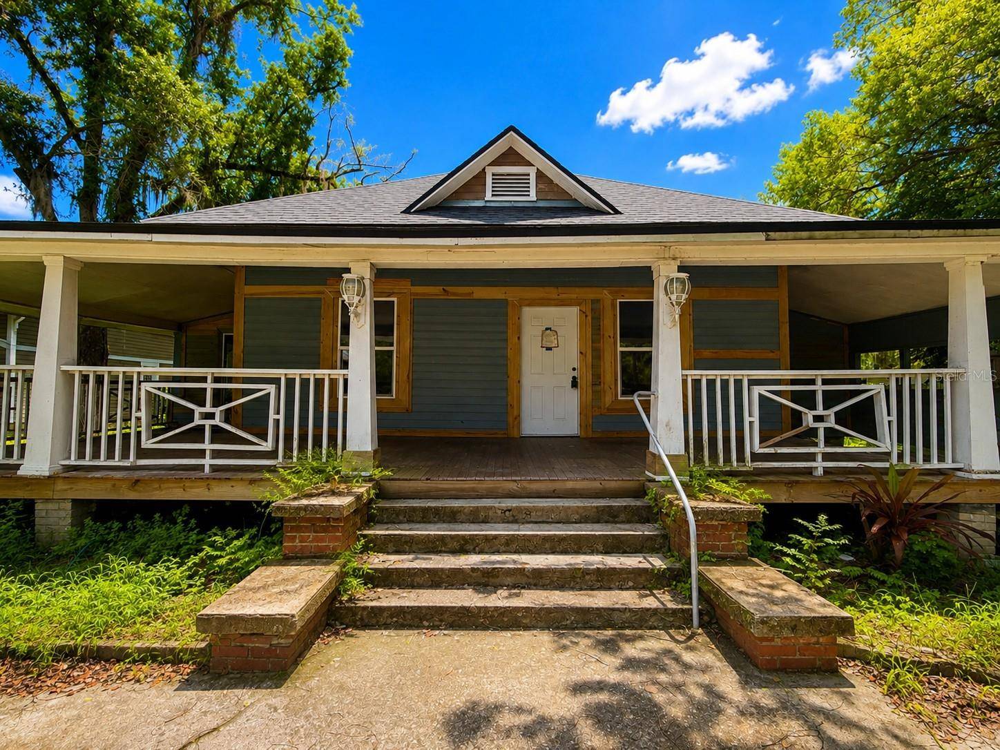 204 N MONROE AVE, Arcadia, FL 34266