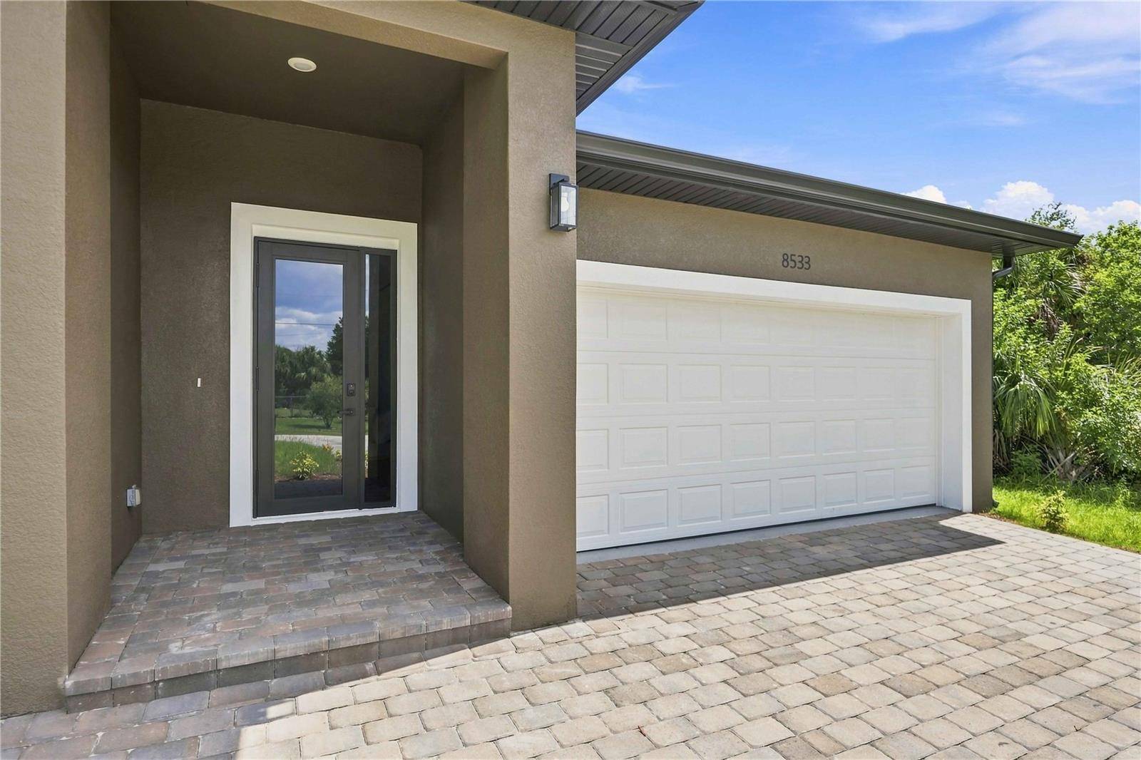 8533 LANCELOT AVE, North Port, FL 34287