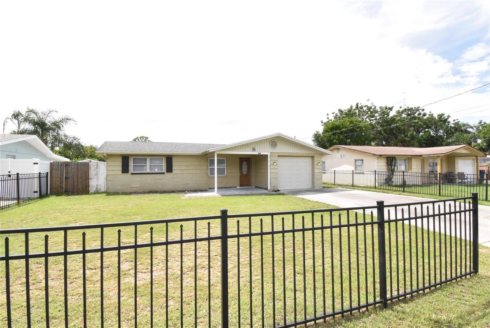 11025 PICKERING LN, Port Richey, FL 34668