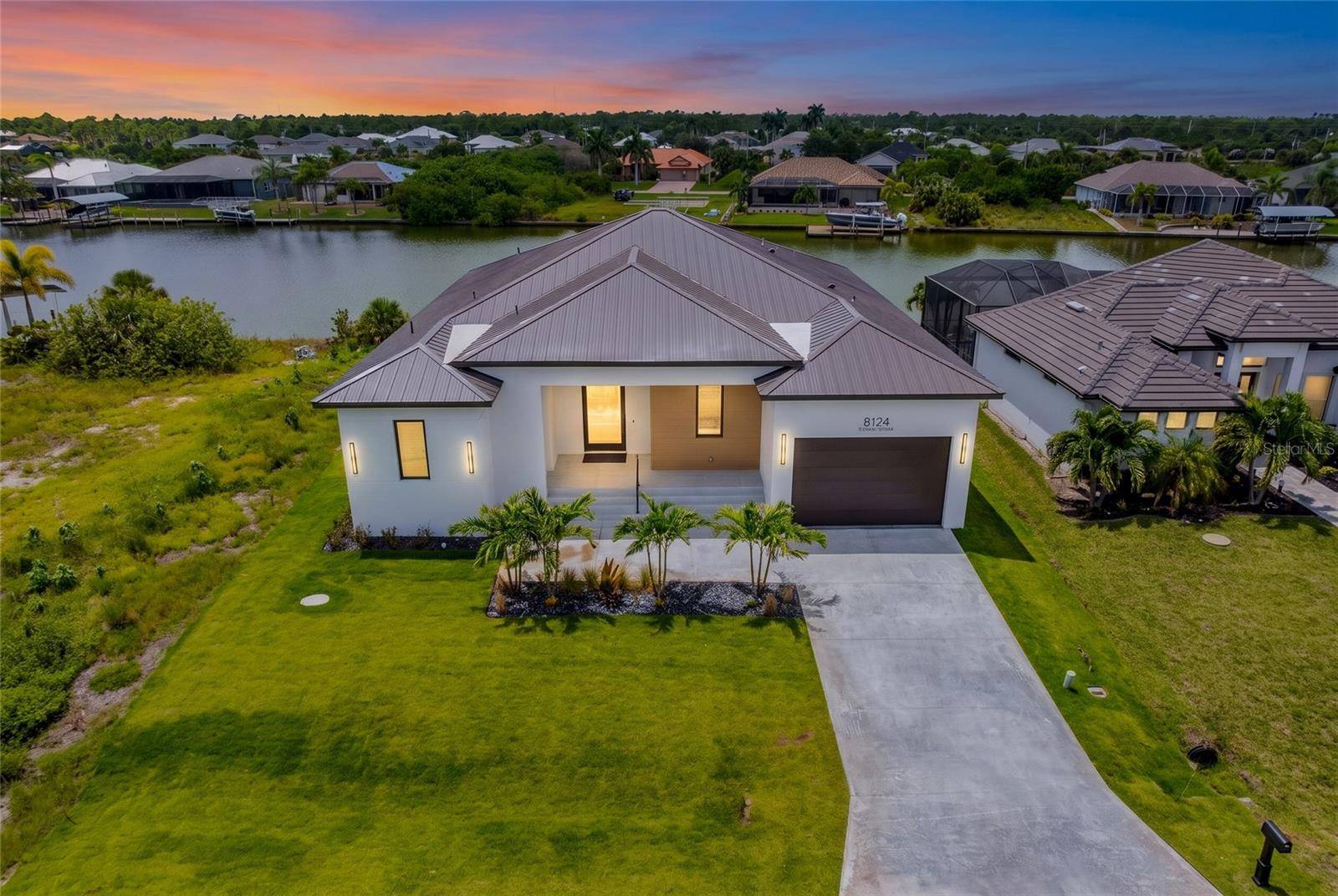 8124 TECUMSEH CIR, Port Charlotte, FL 33981