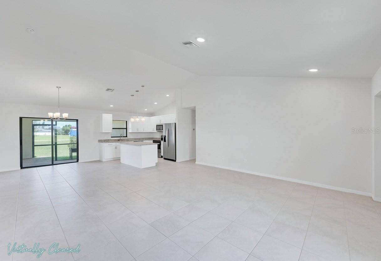 217 NE 20TH TER, Cape Coral, FL 33909