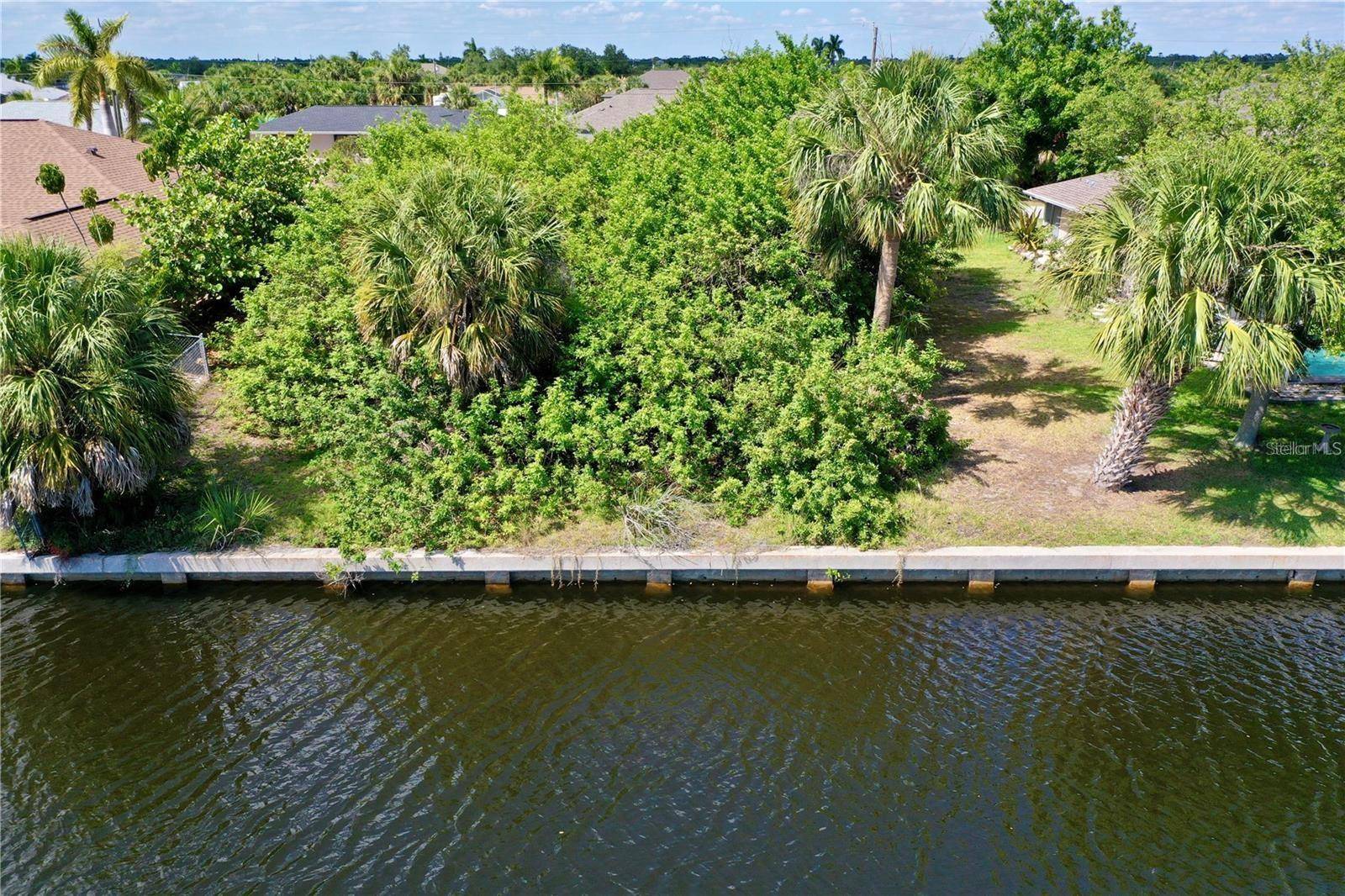 17133 CANARY LN, Port Charlotte, FL 33948