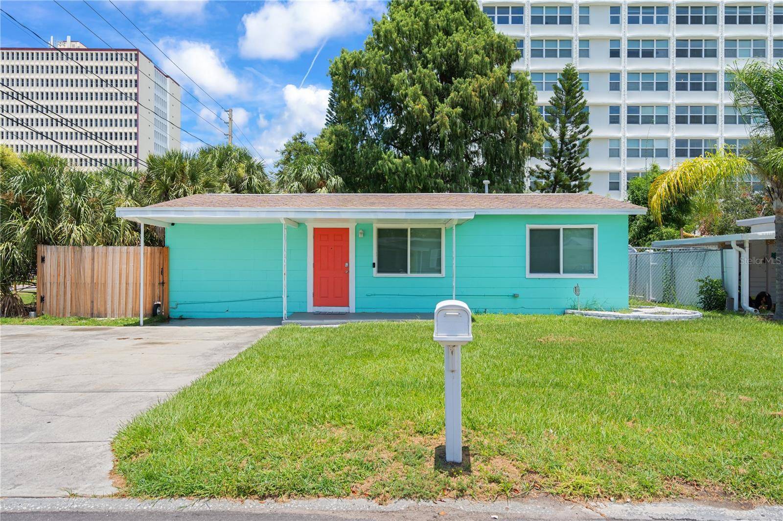 6761 HIBISCUS AVE S, South Pasadena, FL 33707