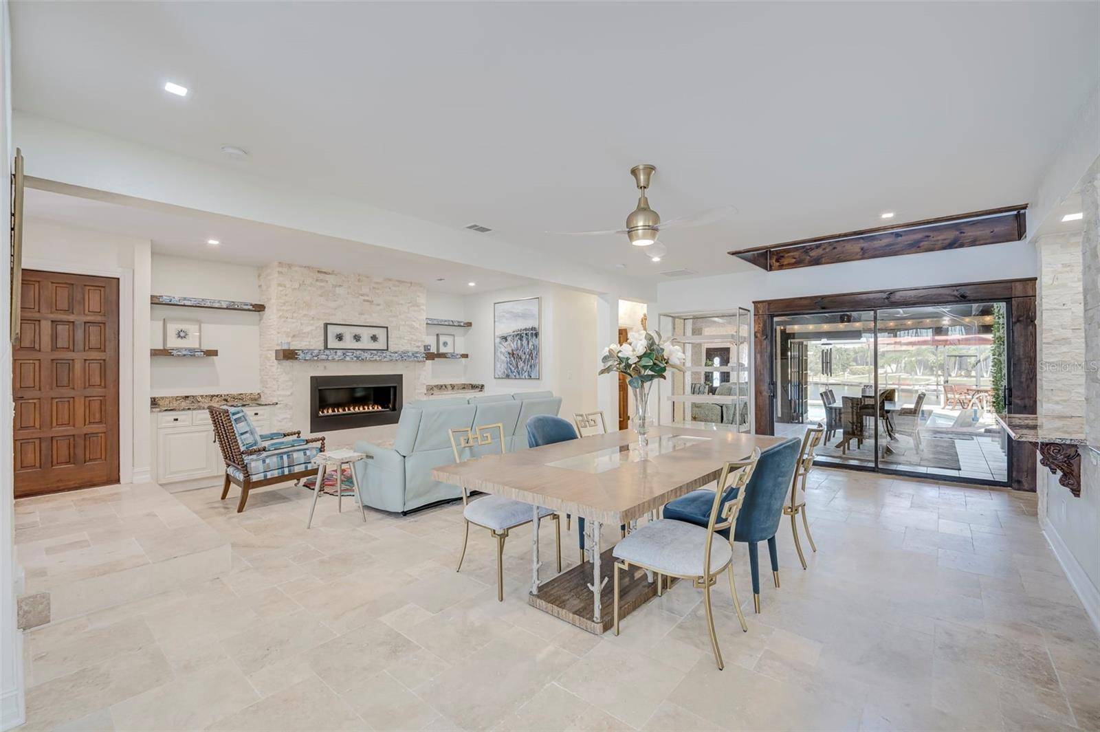 2491 PALM TREE DR, Punta Gorda, FL 33950