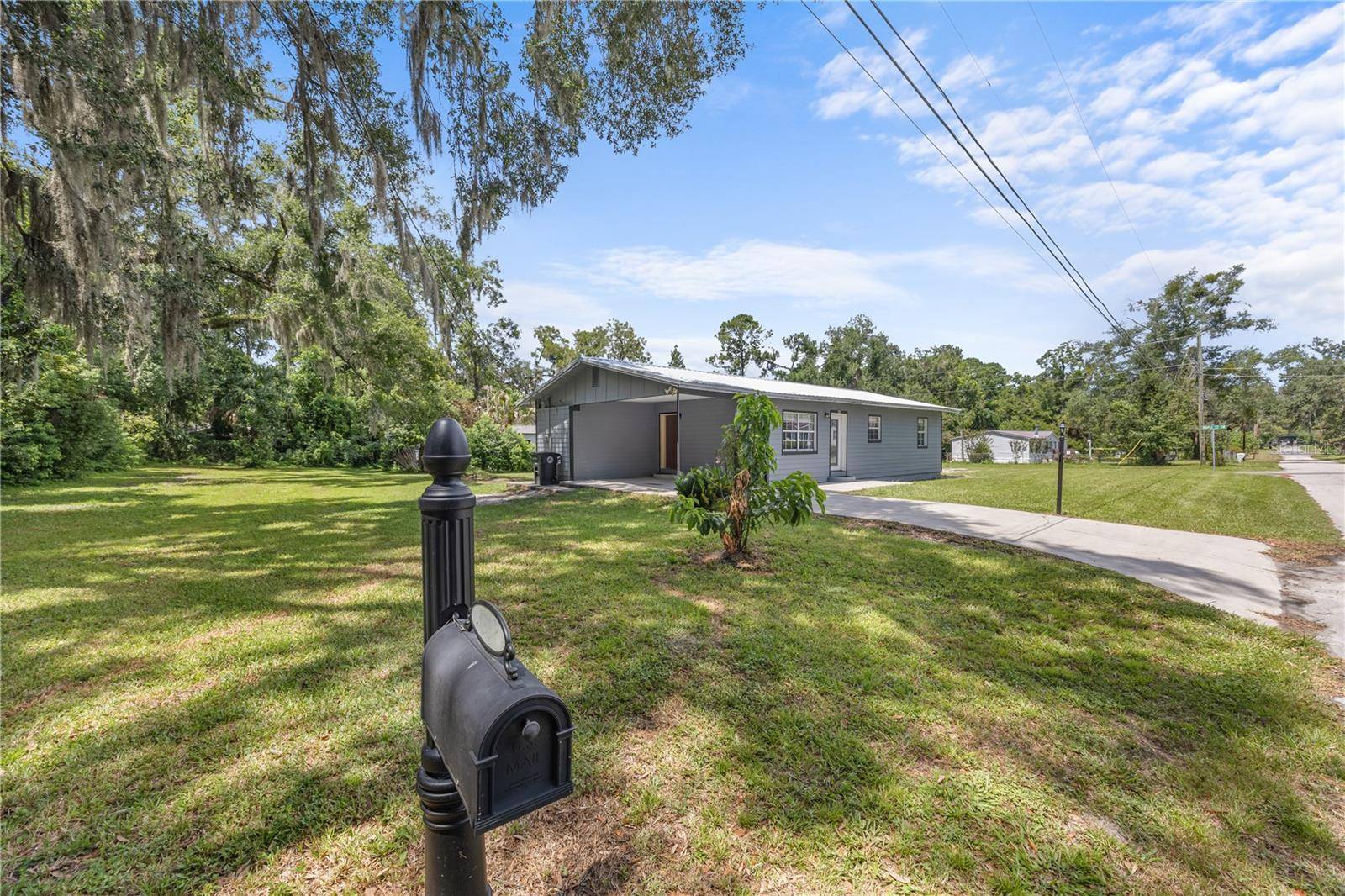 702 CHURCH AVE SW, Live Oak, FL 32064