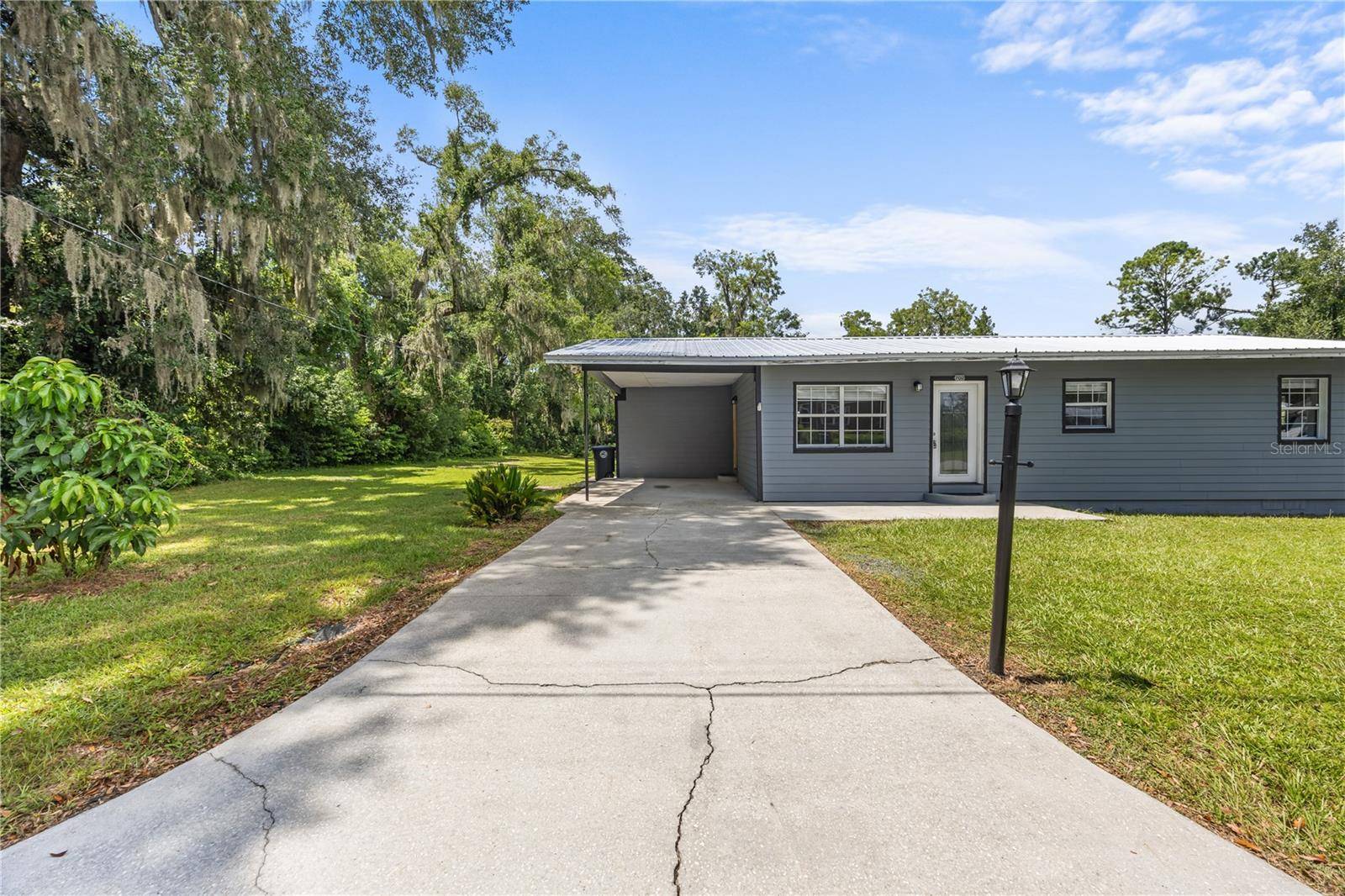 702 CHURCH AVE SW, Live Oak, FL 32064