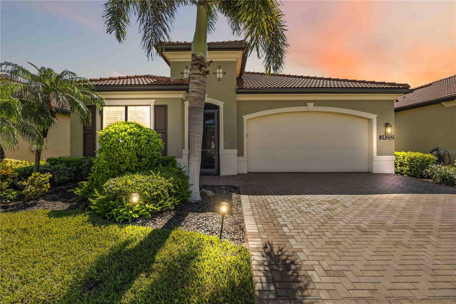 24232 GALLBERRY DR, Venice, FL 34293