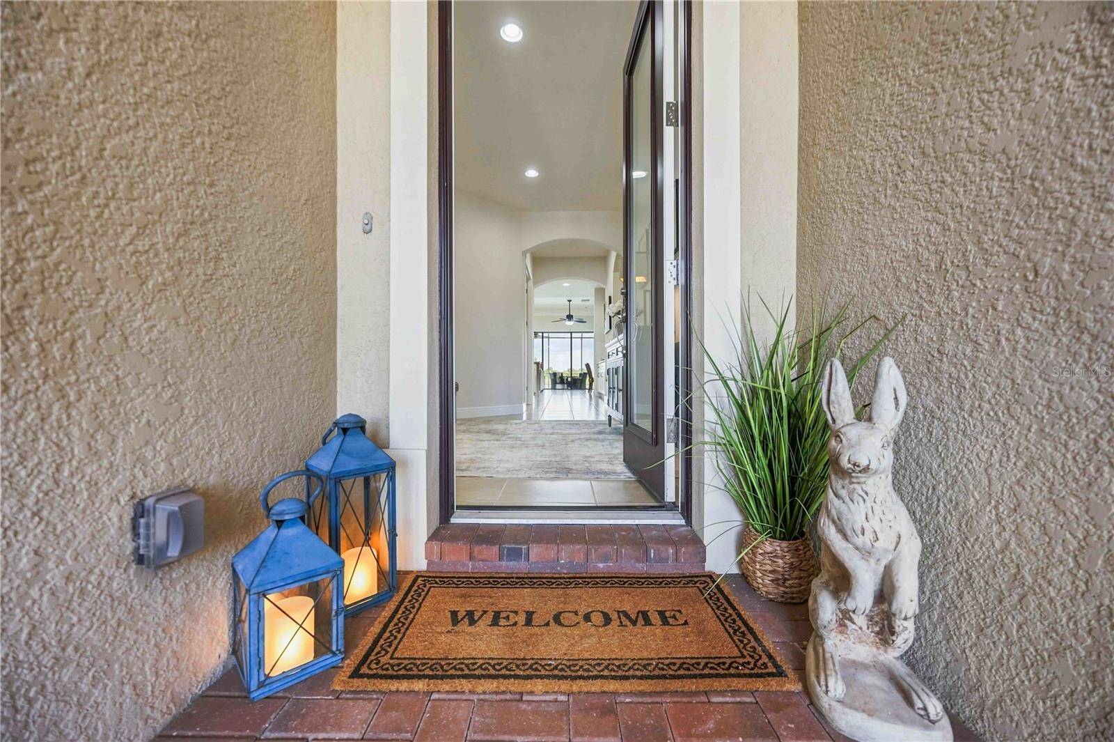 23781 WAVERLY CIR, Venice, FL 34293