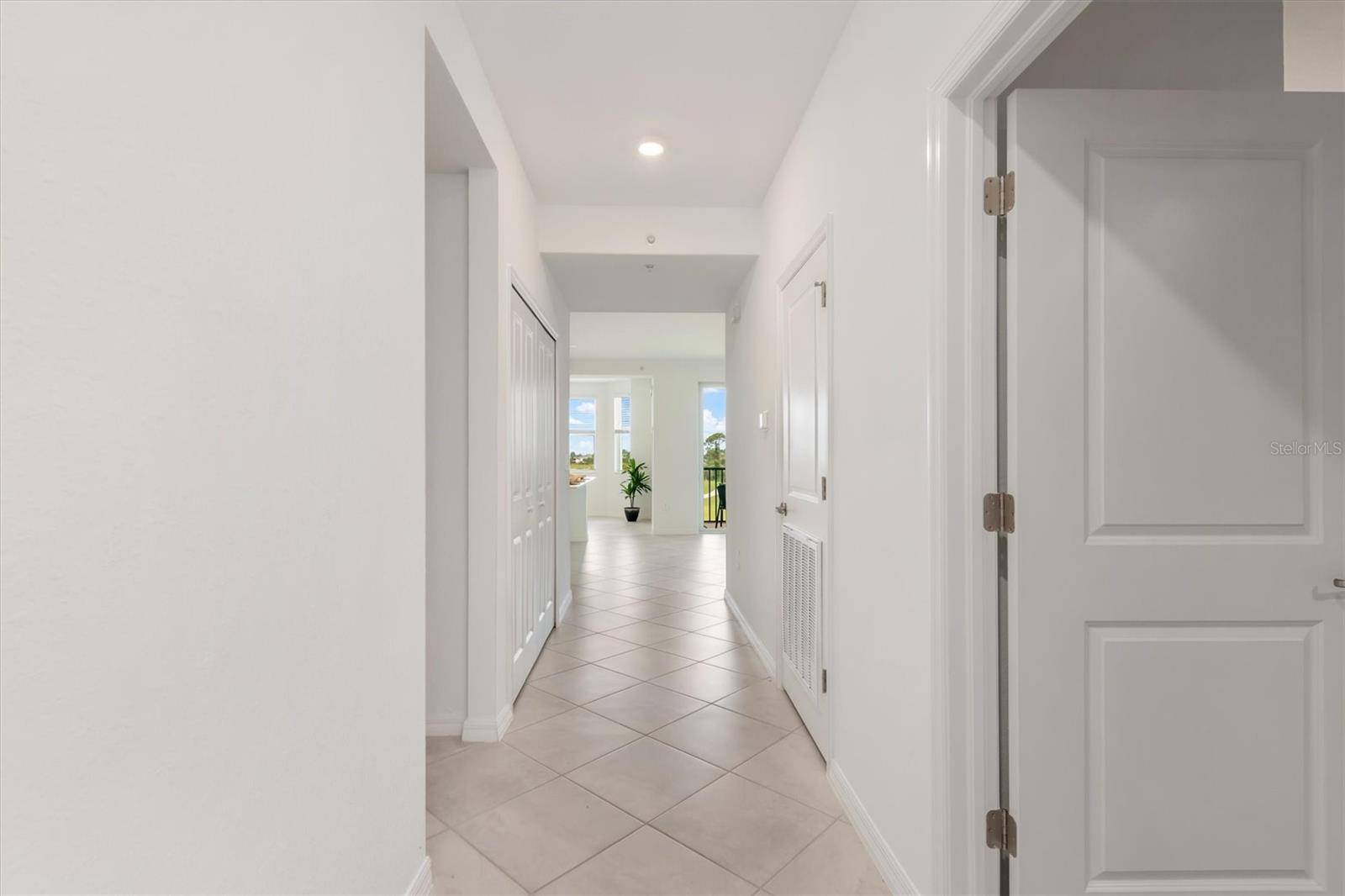 17625 OPAL SAND DR #307, Venice, FL 34293