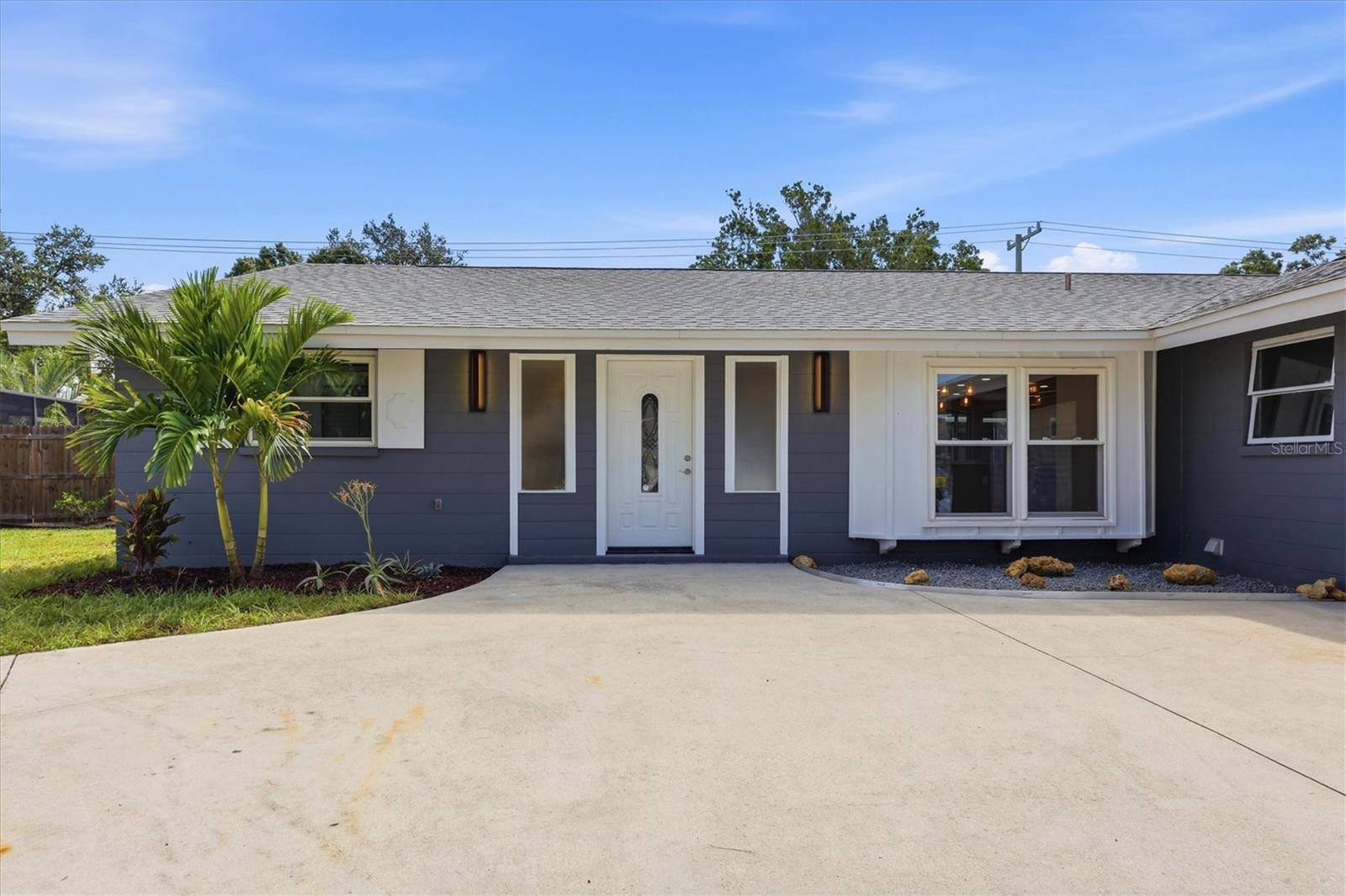 286 MOUNT VERNON DR, Venice, FL 34293