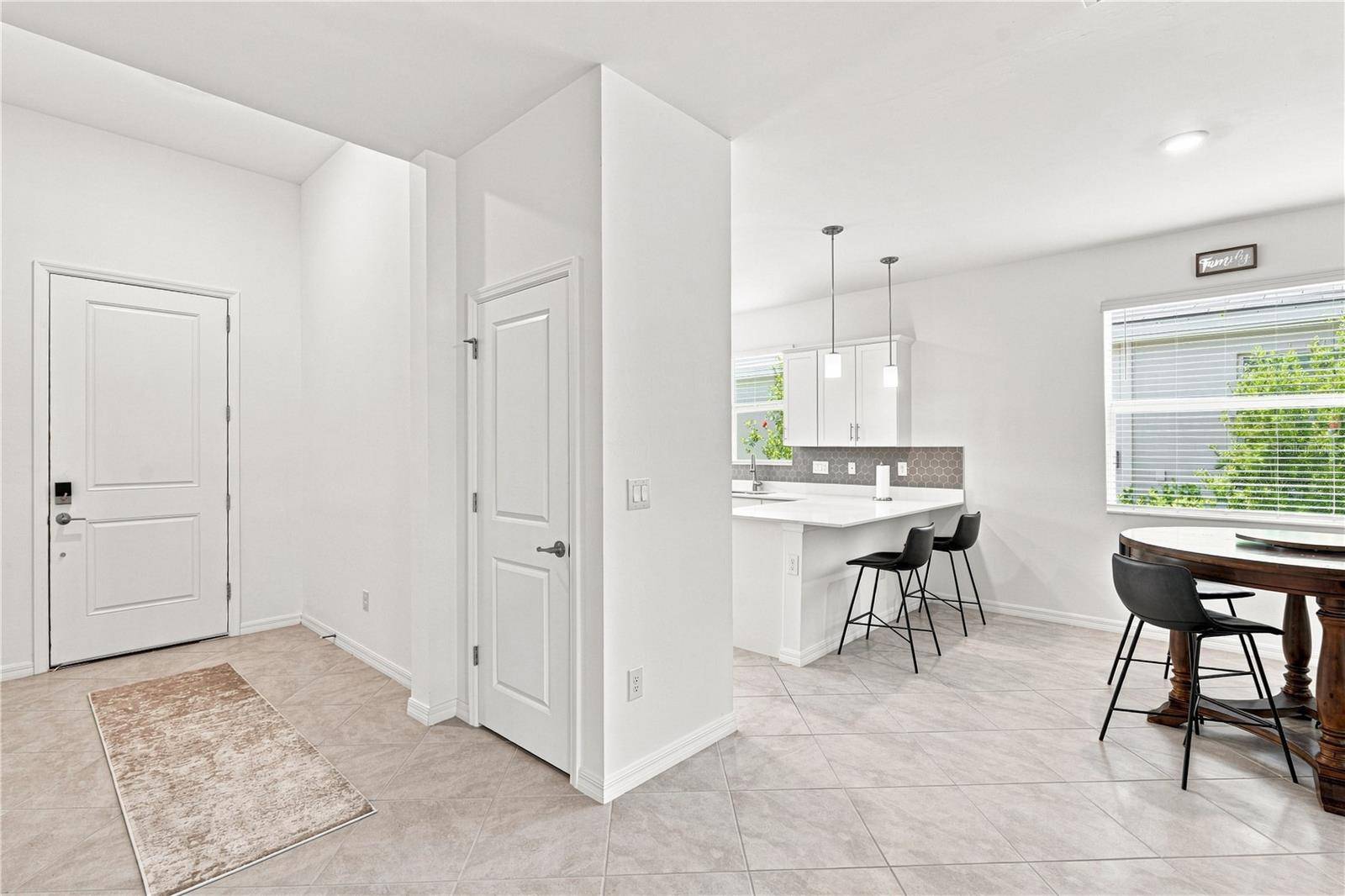 11330 BURGUNDY DR, Venice, FL 34293