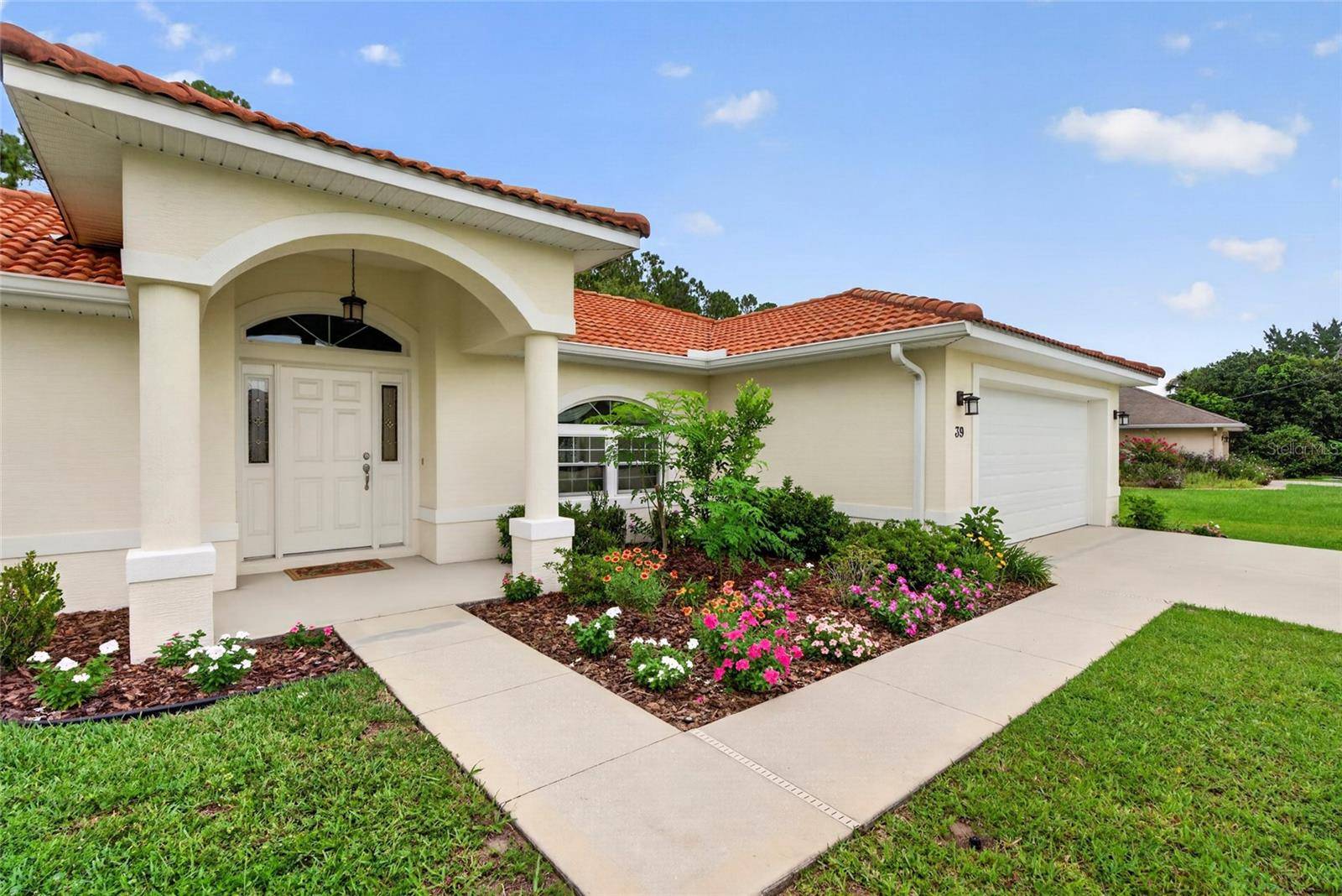 39 WHITE HOUSE DR, Palm Coast, FL 32164