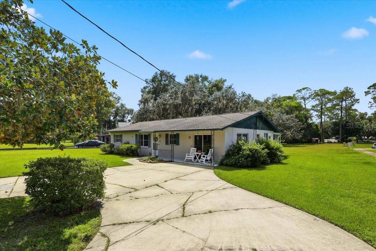 2228 RIVER RIDGE RD, Deland, FL 32720