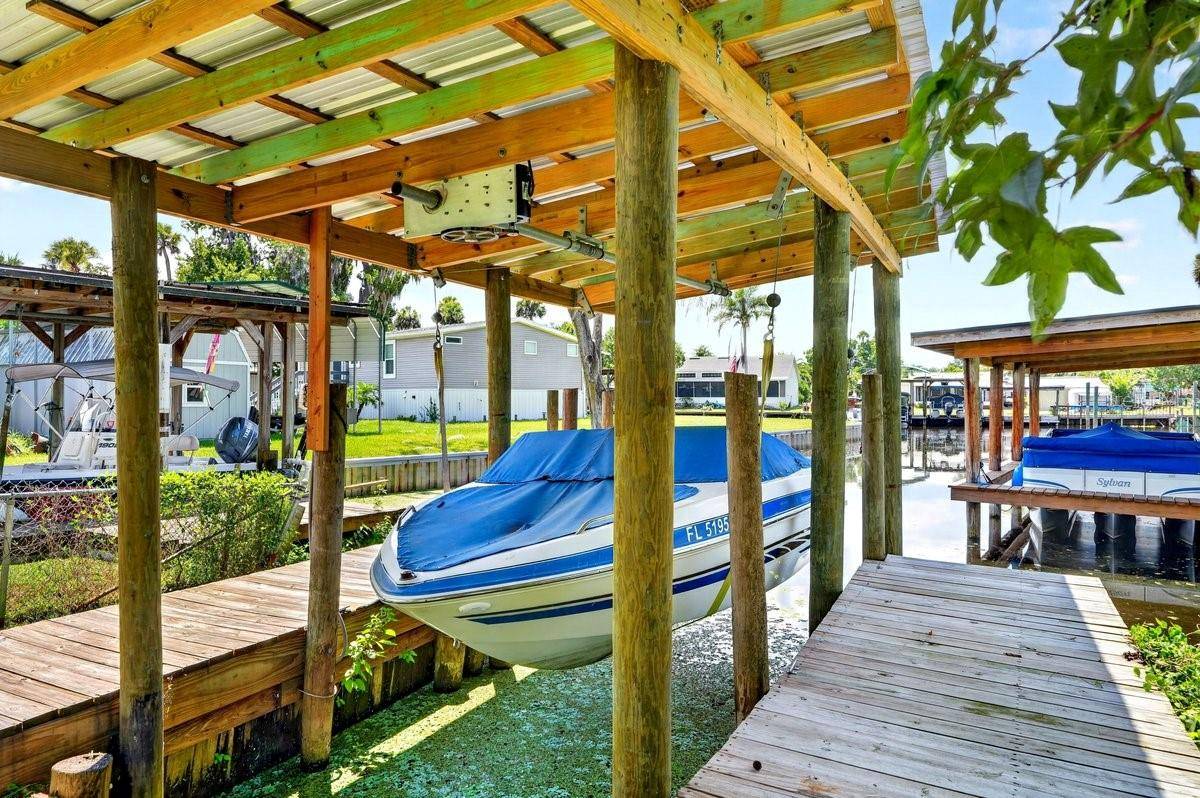55707 JAMIE DR, Astor, FL 32102