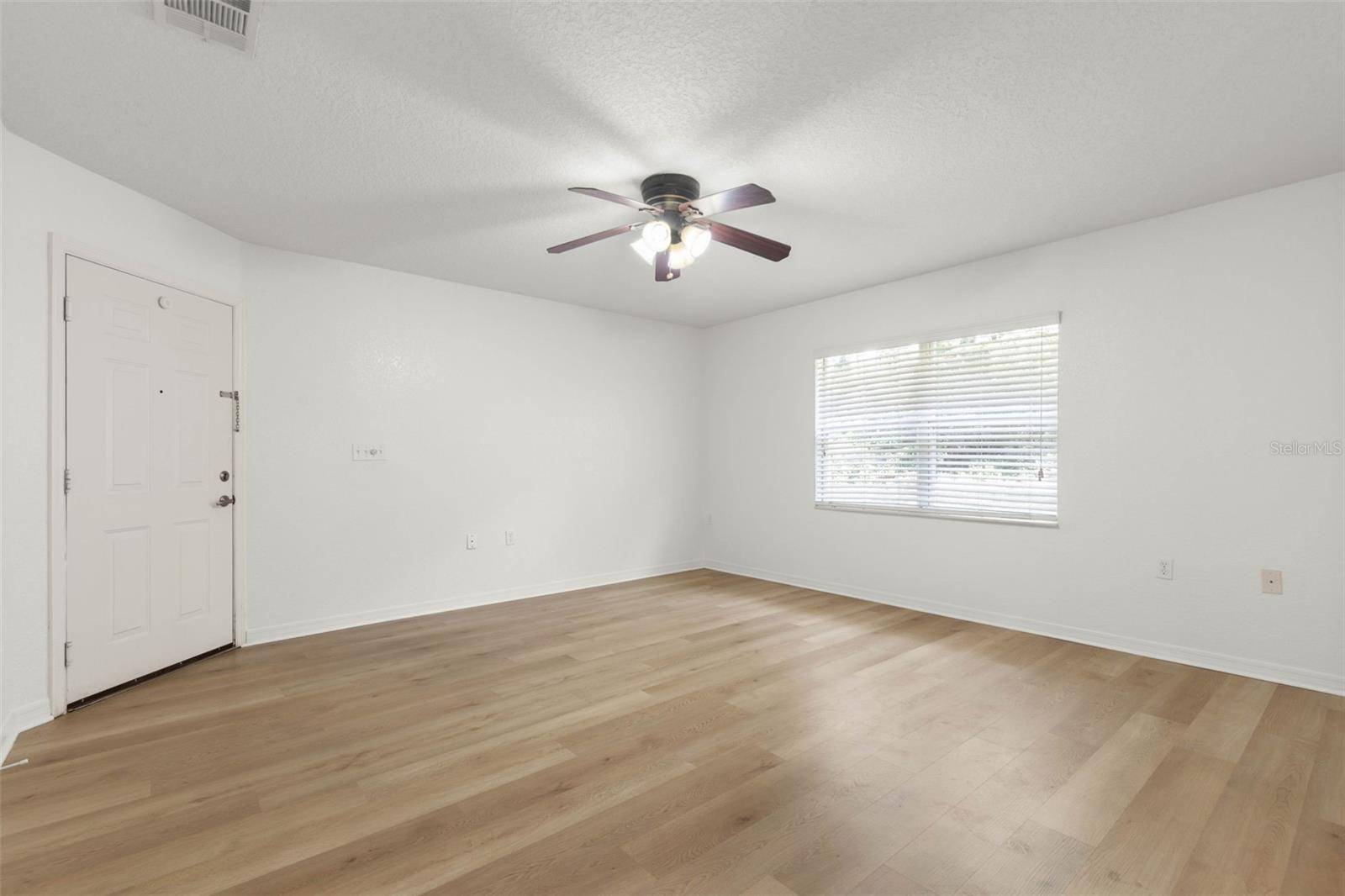 4600 E MOODY BLVD #7H, Bunnell, FL 32110