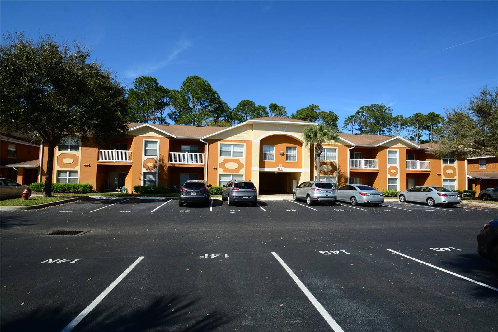 4600 E MOODY BLVD #8D, Bunnell, FL 32110