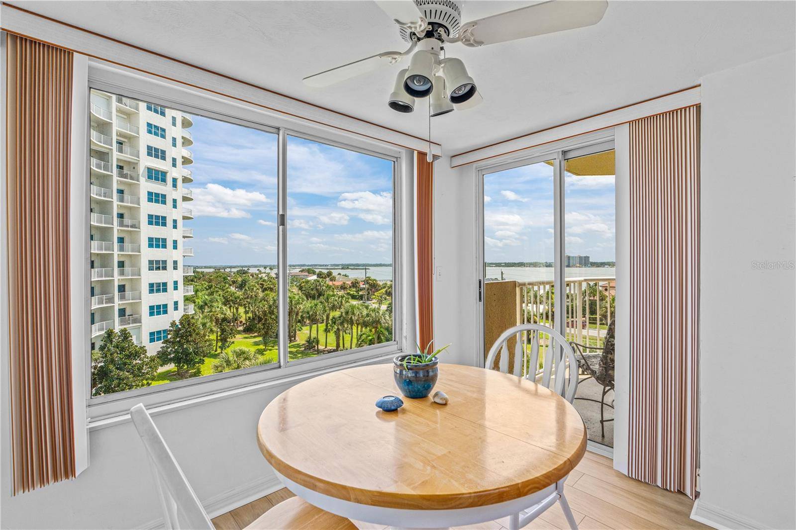 3 OCEANS WEST BLVD #6C4, Daytona Beach Shores, FL 32118