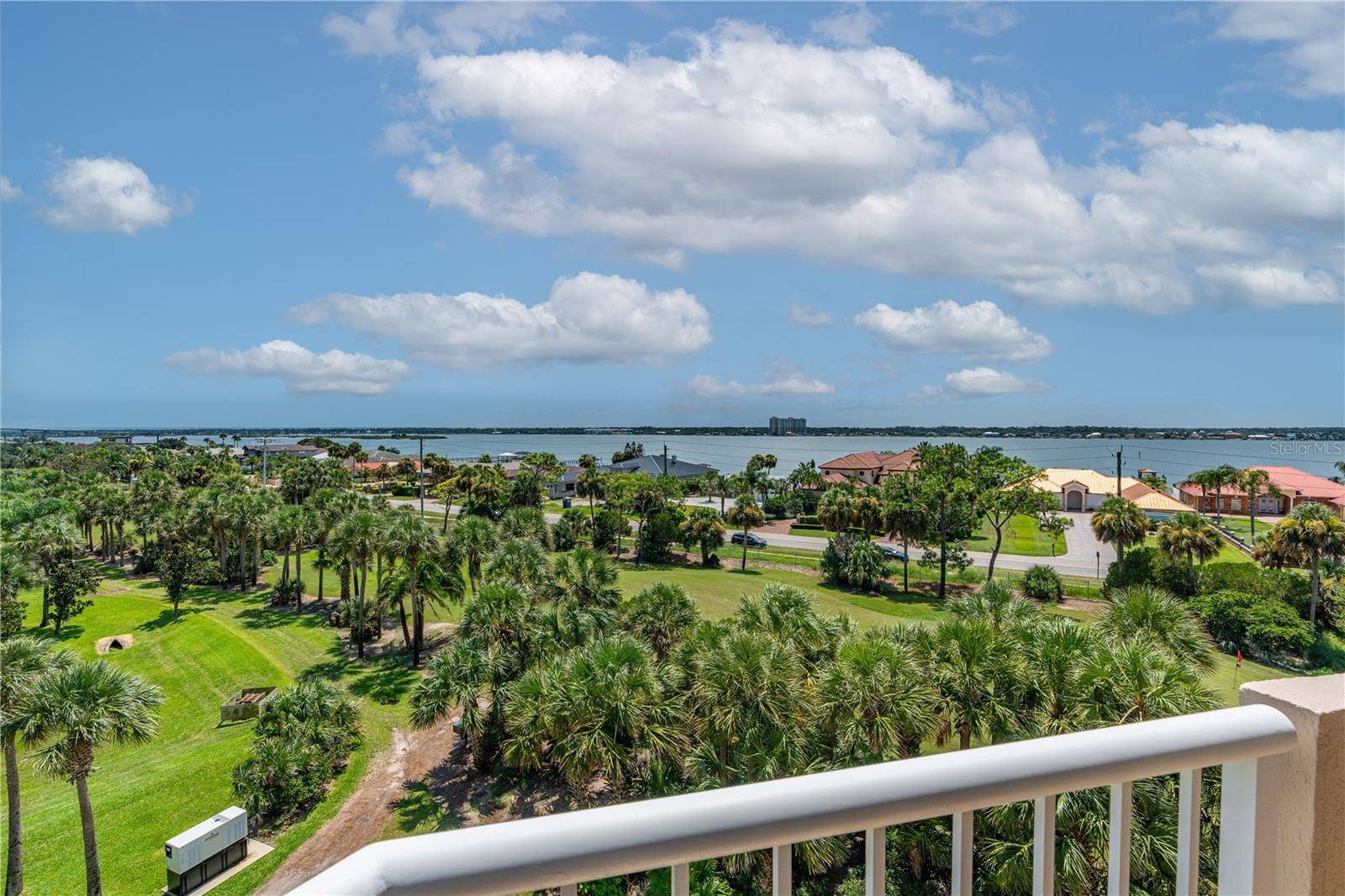 3 OCEANS WEST BLVD #6C4, Daytona Beach Shores, FL 32118