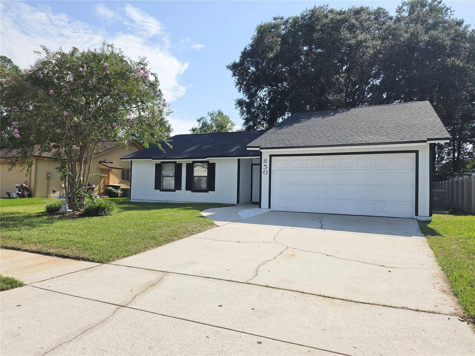 850 ARIES RD W, Jacksonville, FL 32216