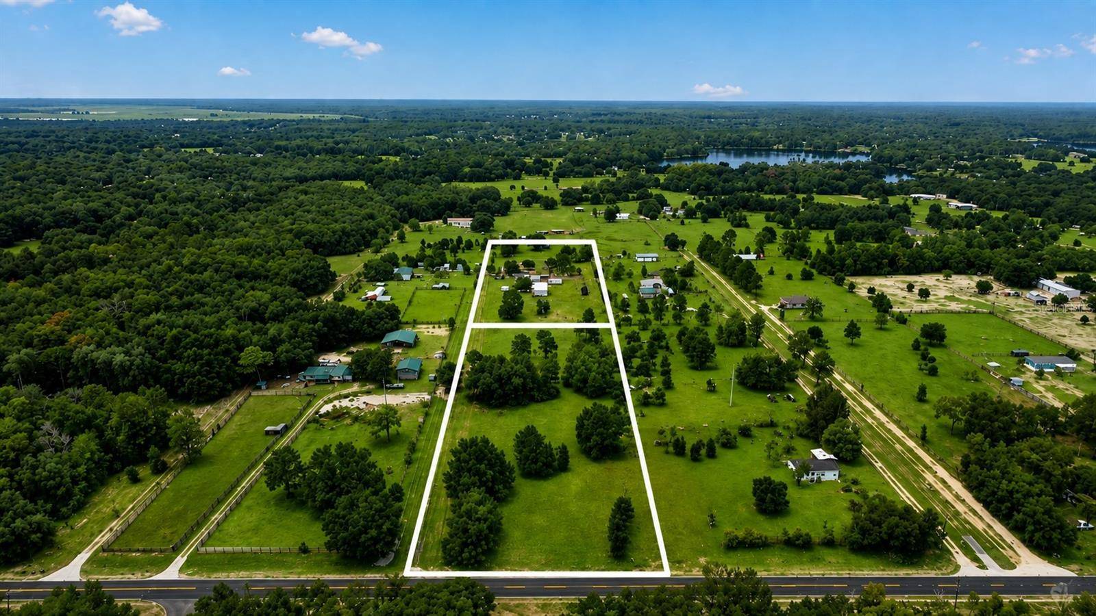 15355 SE 113TH STREET RD, Ocklawaha, FL 32179