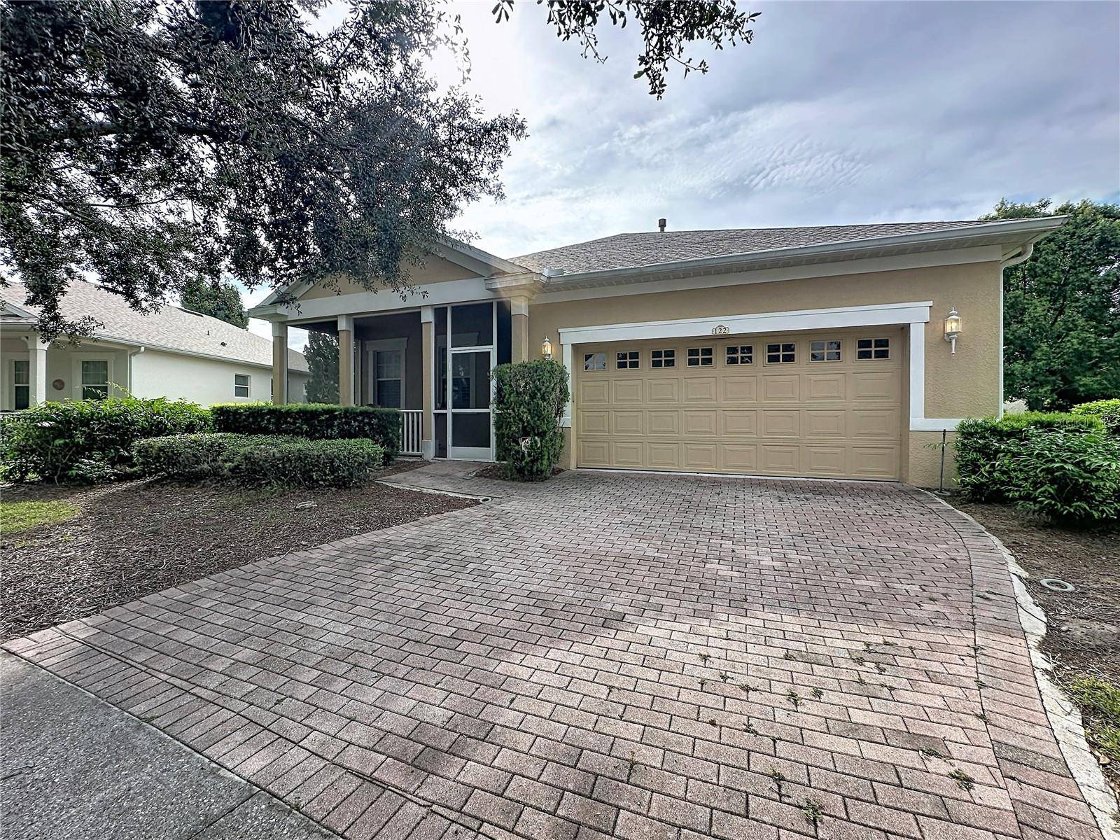 122 FLAME VINE WAY, Groveland, FL 34736