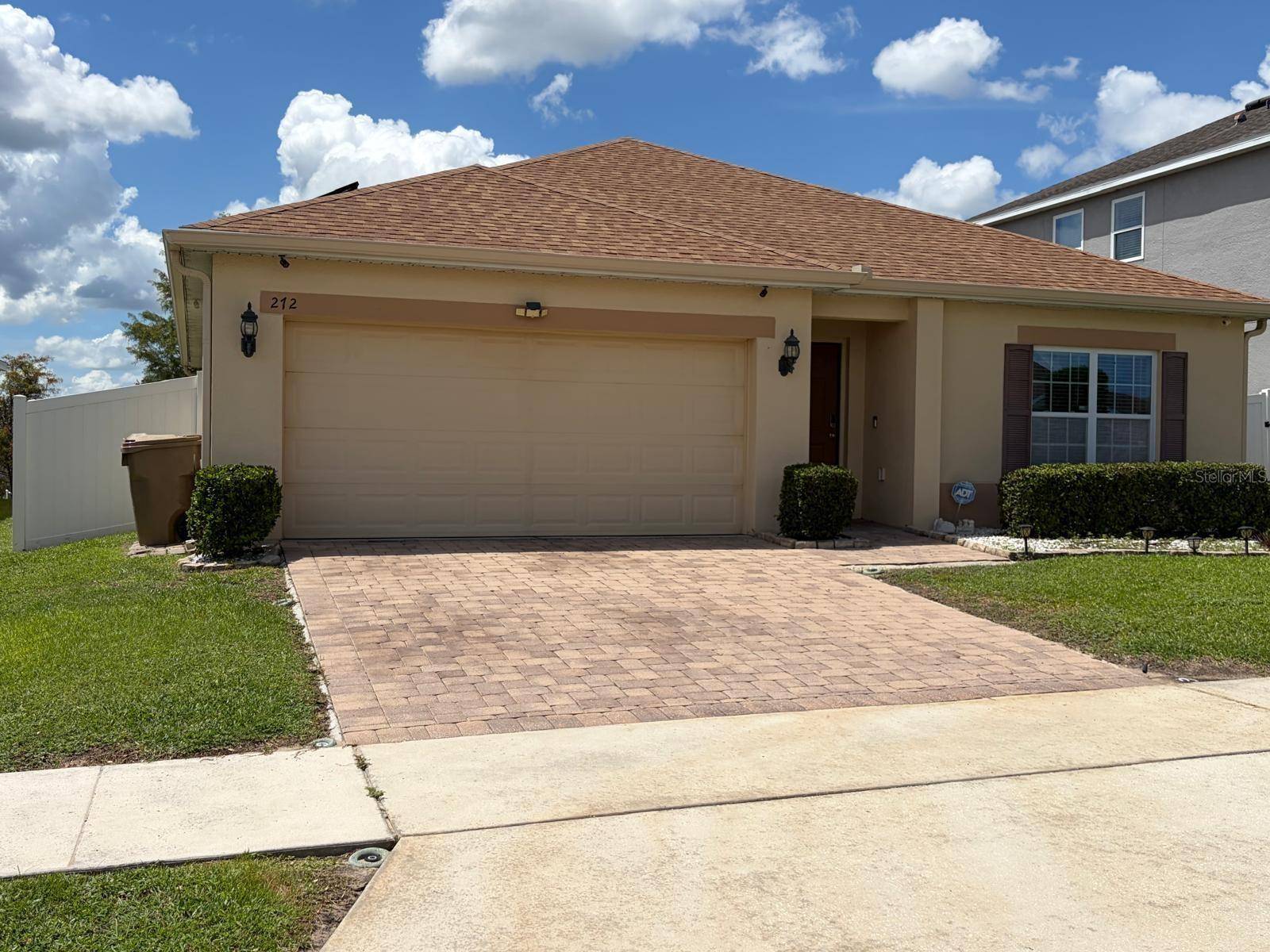 272 SPARROW HAWK DR, Groveland, FL 34736