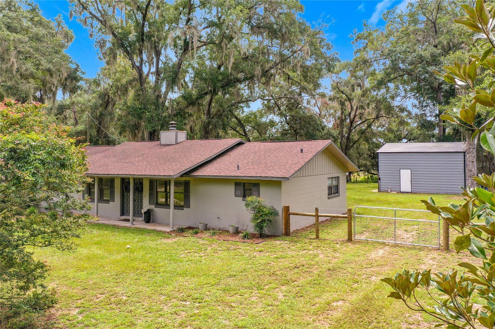 26586 SE HIGHWAY 42, Umatilla, FL 32784