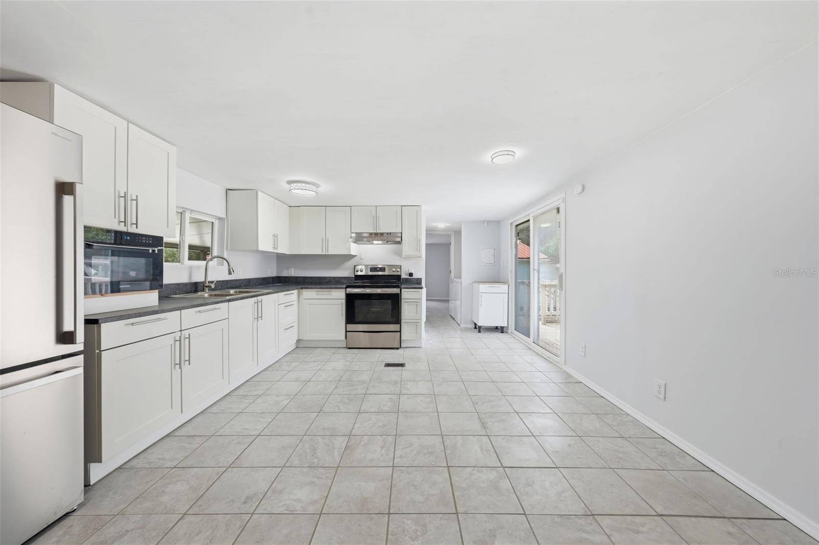 44945 2ND ST, Deland, FL 32720