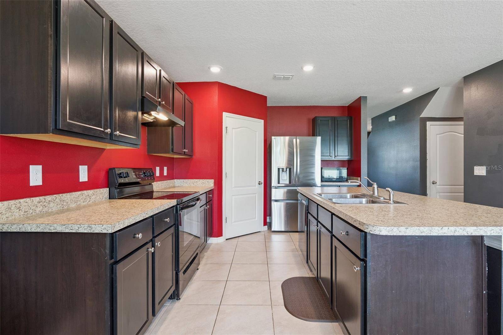 10528 BRONZE LEAF CT, Leesburg, FL 34788
